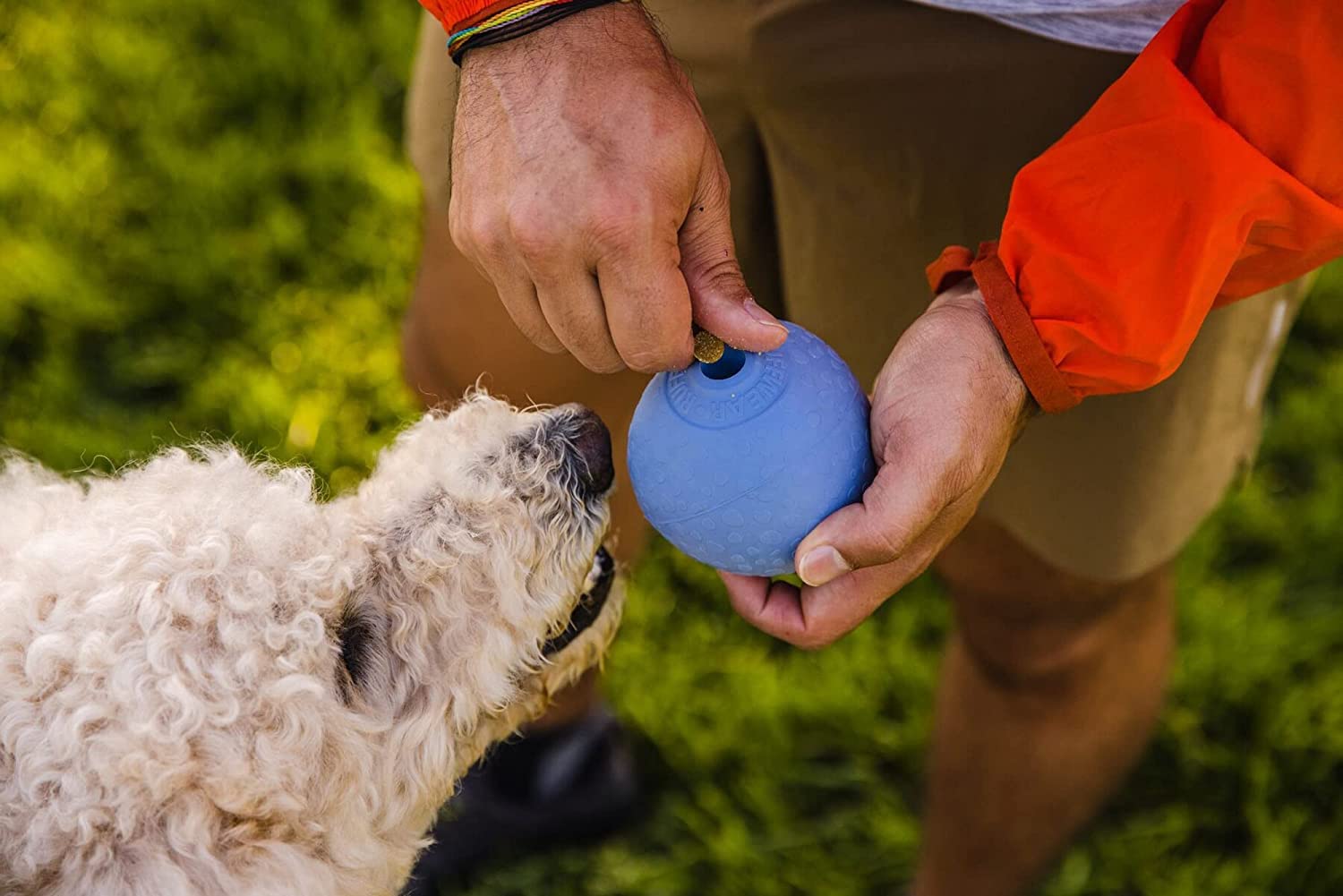 ruffwear-huckama-jouet-chien-caoutchouc-naturel-balle-oeuf-rebondissante image 5